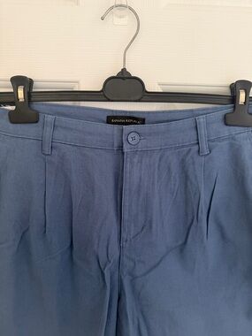 Banana Republic Slate Blue Pleated High-Waist Women's Shorts
